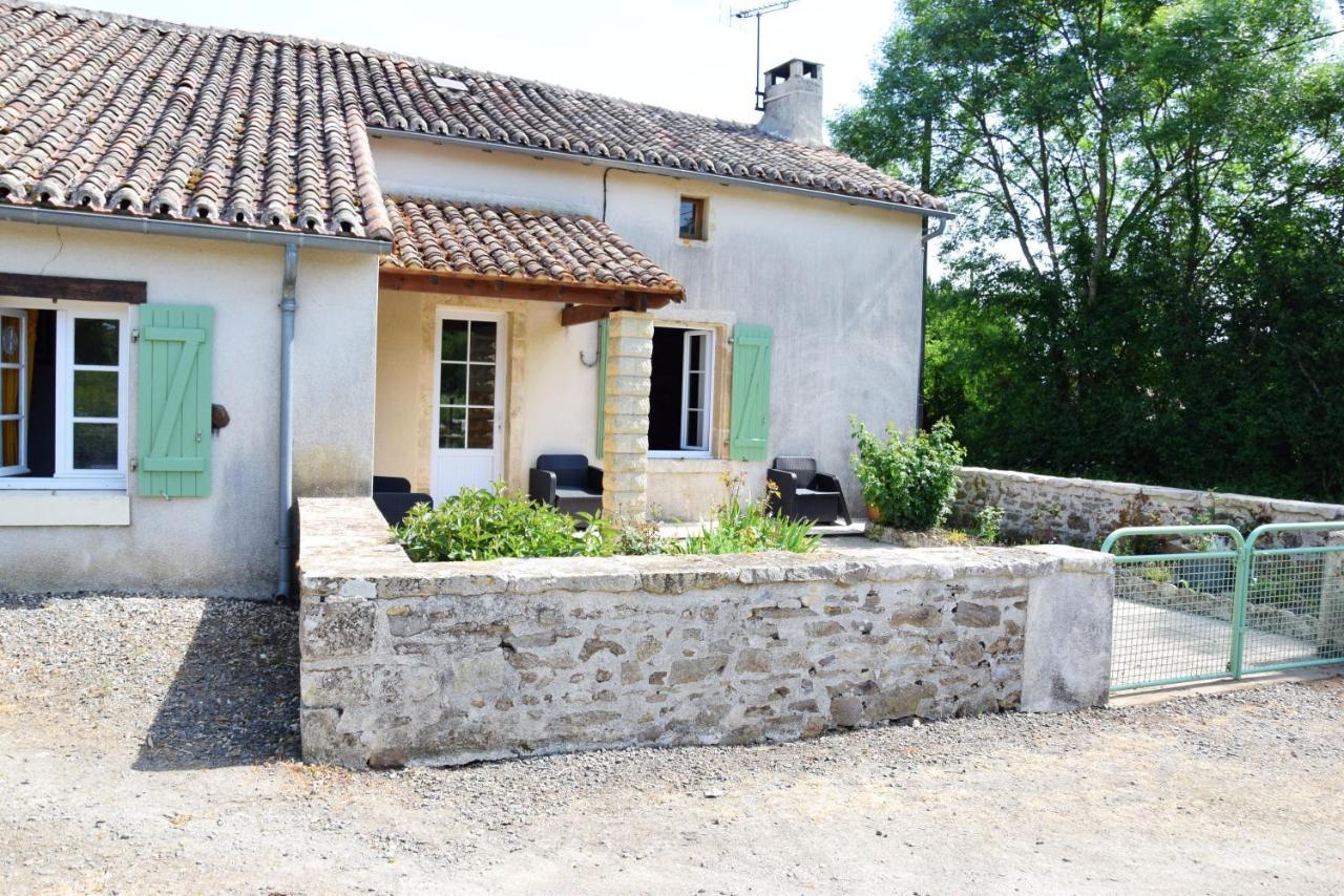 Maison Charismatique A Saint-Germier Avec Jardin Cloture. 외부 사진